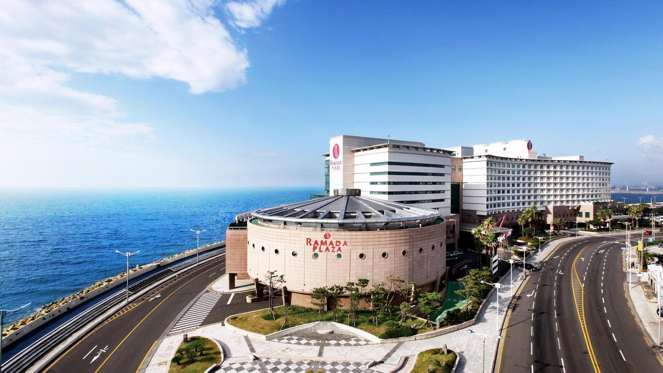 Ramada Plaza by Wyndham Jeju Ocean Front