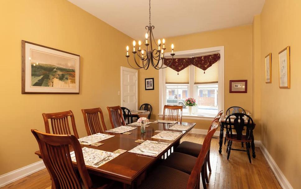 Dining room Photo