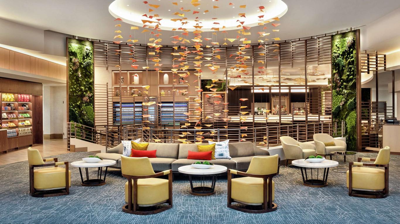 DoubleTree by Hilton Chicago Magnificent Mile