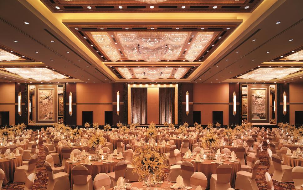 Banquet hall Photo