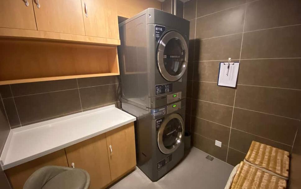 Laundry facility Photo