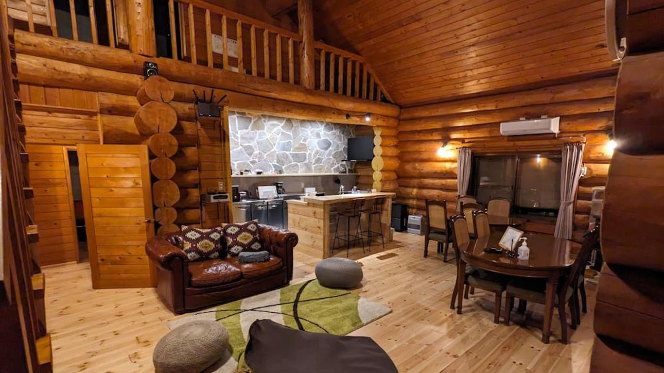 Log cabin rental & Finland sauna Step House