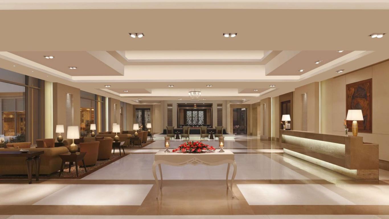 DoubleTree by Hilton Agra