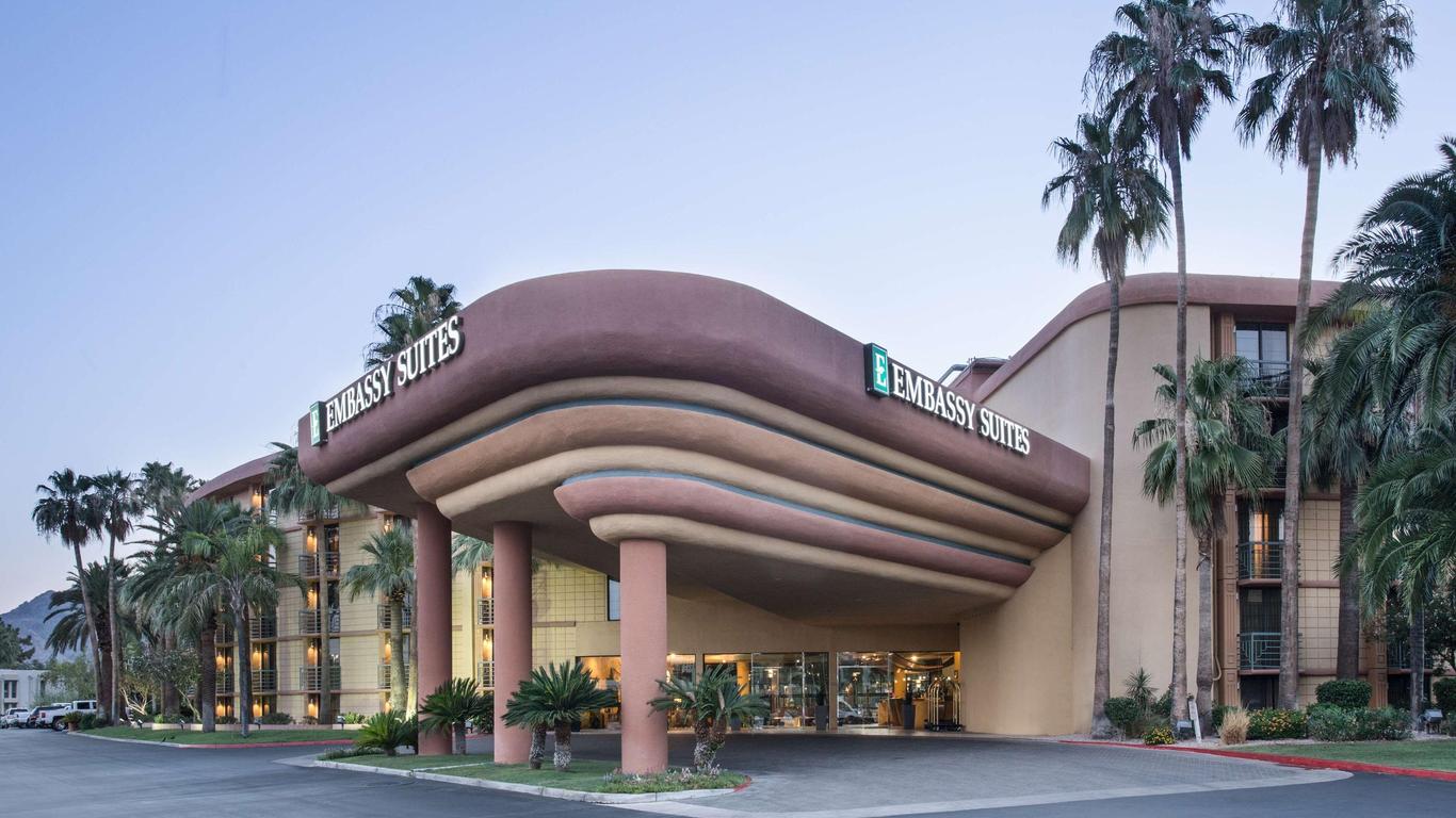 Embassy Suites by Hilton Phoenix Biltmore